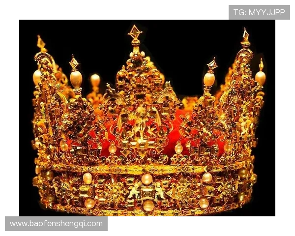 皇冠作为王权象征的历史背景与现代社会的象征意义